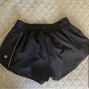 Lululemon Hotty Hot Shorts